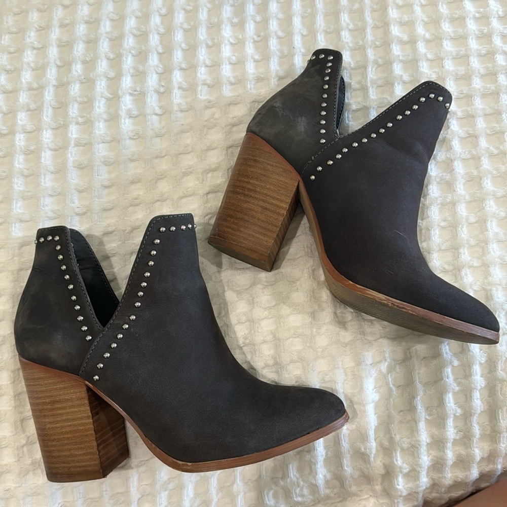Steve Madden booties